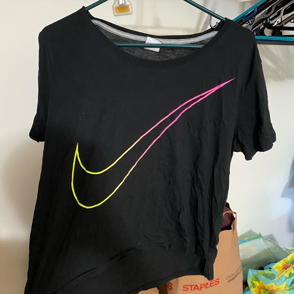 Nike work out shirt Small